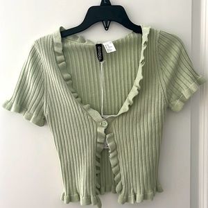 Light green xs shall!